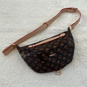 Faux leather Fanny pack belt bag